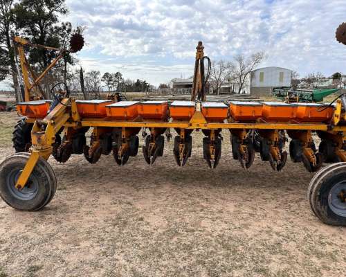 Sembradora Agrometal TX 12 a 52 cm