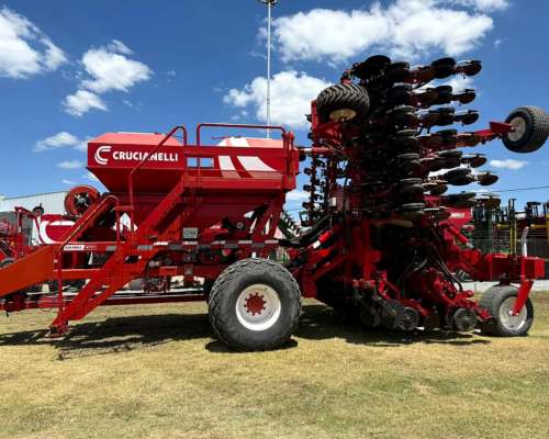 Sembradora Crucianelli Drilor 4721 con Kit Neumatico a 42 cm