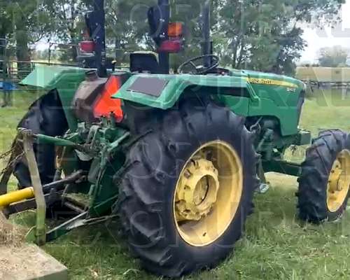 John Deere 5045 E, 2014. 1700 Horas.