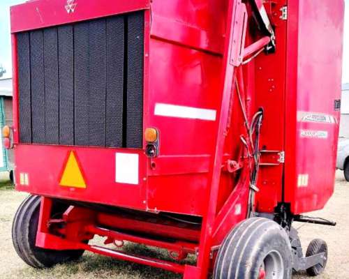 Rotoenfardadora Massey Ferguson 2856 - Usada - para Trabajar