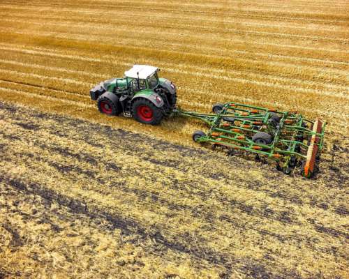 Subsolador Descompactador Amazone Cenius TX