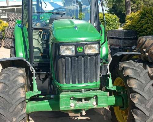 Tractor John Deere 5082e - 2022