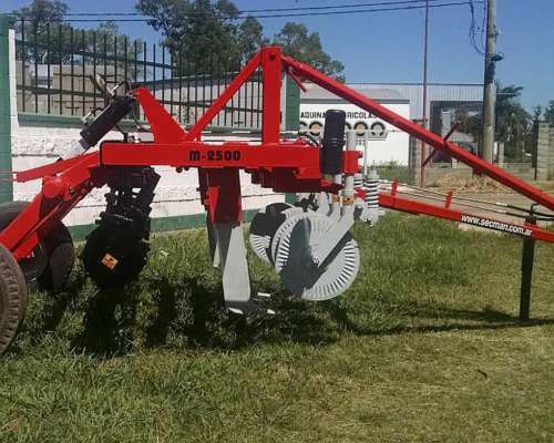 Descompactador de Suelos Secman M-2500