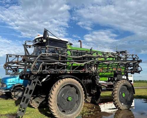 Pulverizadora Metalfor Especial 3200 - 2013