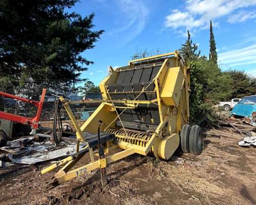 Enrolladora Rotoenfardadora Alser Funciando