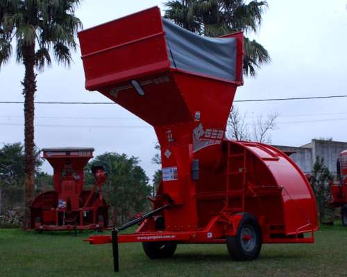 Embolsadora GEA EG 500 de 9 Pies con Freno Hidraulico