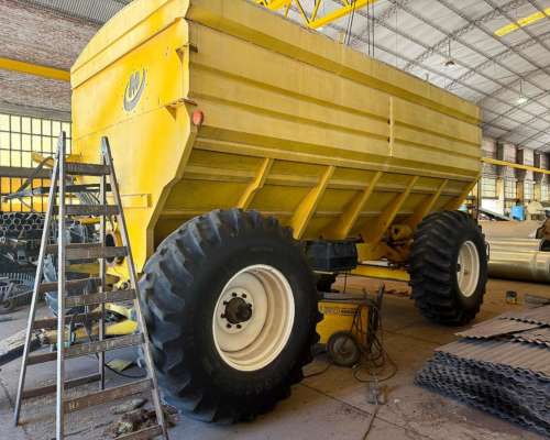 Tolva Montecor 127aa Usado