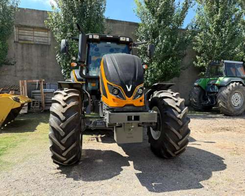 Tractor Valtra BH 154 HI Tech