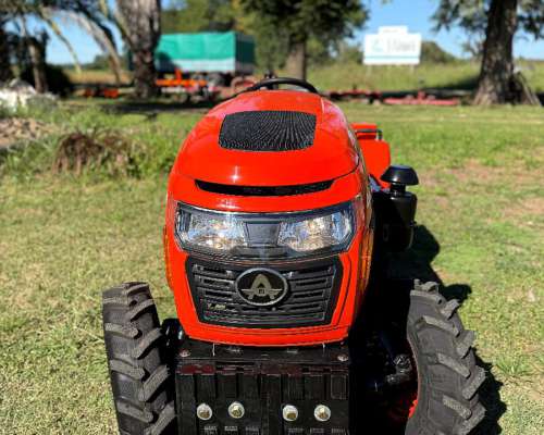 Tractor Hanomag 25 HP Doble Tracción