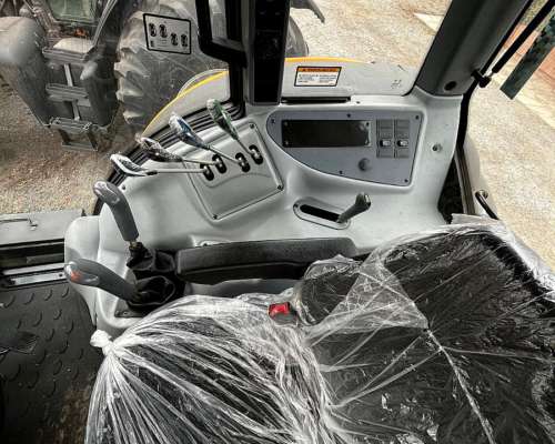 Valtra BH 224 (220 HP) Rodado Dual