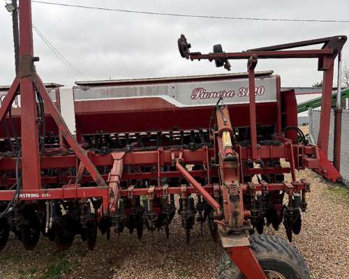 Sembradora Grano Fino Crucianelli Pionera 3120