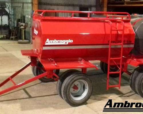 Acoplado Tanque Combinado 2000l + Tanque Agua 750l Ambroggio