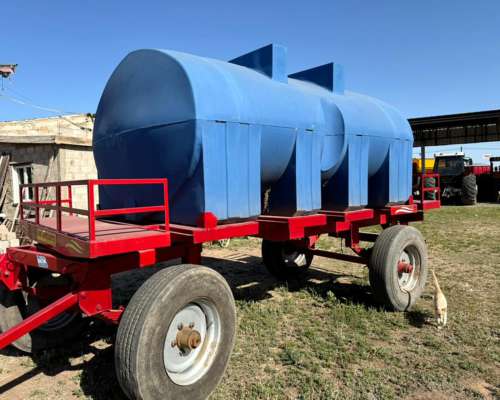 Acoplado con Tanque Plástico - 8.000lts - de Arequito