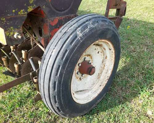 Vendo 2 Cubiertas Agrícolas 7.50-20 de 6 Telas (con Cámara).