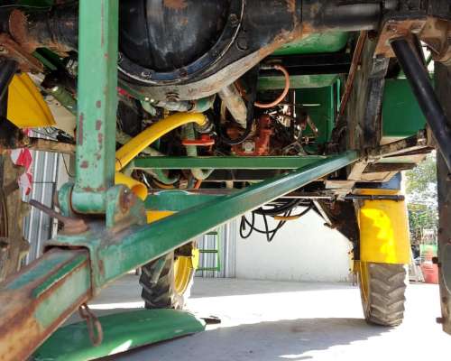 Pulverizadora Tedeschi MT3000 BT 2009 3000lt 25mt