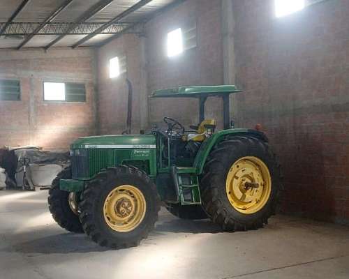 Tractor Jhon Deere 6405