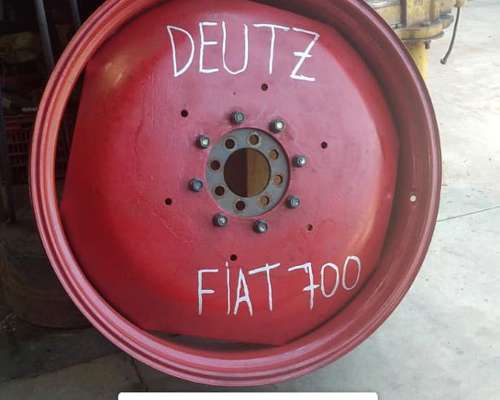 Llanta o Deutz Fiat 700