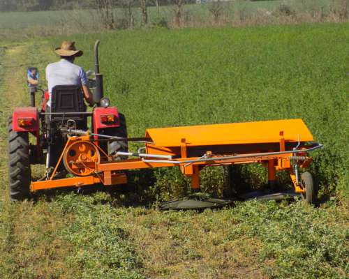 Segadora de Discos para Henificacion , Pasturas y Alfalfa
