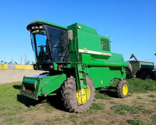 John Deere 1175 con 23 Pies