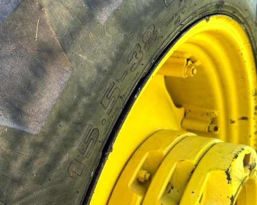 John Deere 2140 Buen Estado