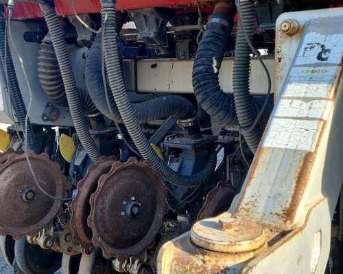 16 a 52 Doble Fertilización Neumática Matermac