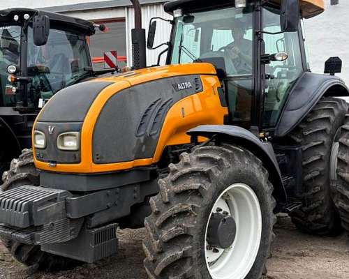 Tractor Valtra BT 210