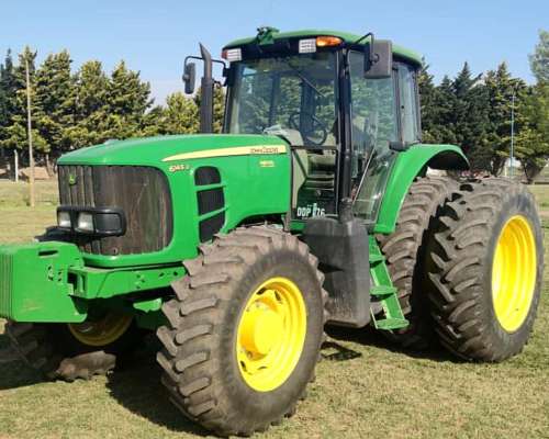 John Deere 6145 J