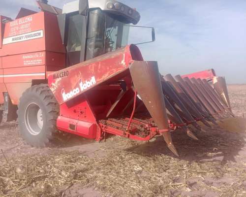 Massey FERGUSON34 MÁS Maizero y Tolva de 14