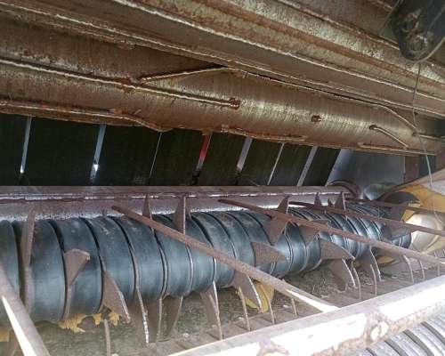 New Holland, Roll-belt 560