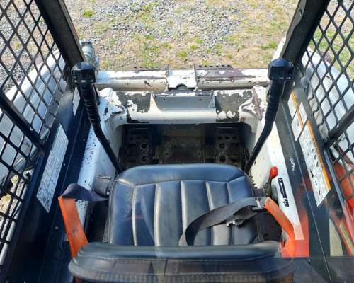 Mini Cargadora Bobcat S130 - 49hp Hidrostática Motor Kubota