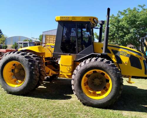 Tractor Pauny 580 Articulado