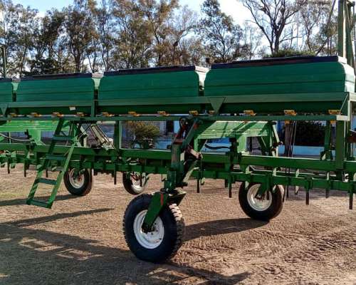 Fertilizadora Incorporadora de 15 a 52 CM.