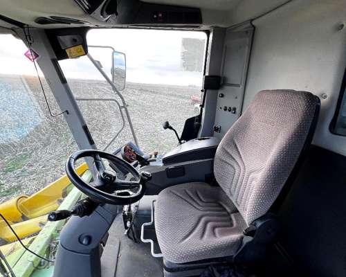 Cosechadora Claas Tucano 430 25 Pies