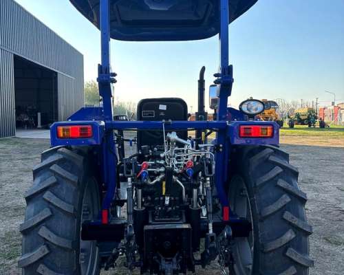 Tractor Lovol Modelo 504 , 50 HP , 4x4, Nuevo.