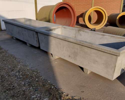 Pileta Bebedero Rectangular 750 Litros.