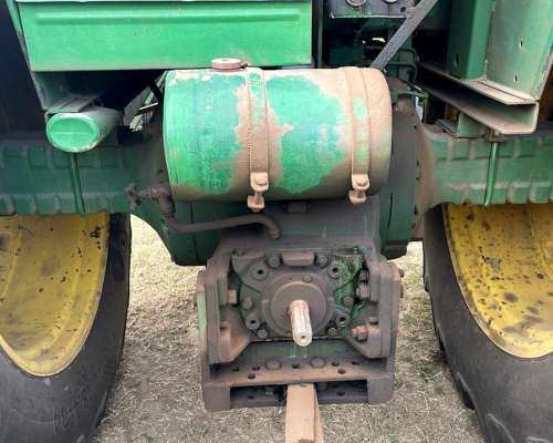 Tractor John Deere 3530