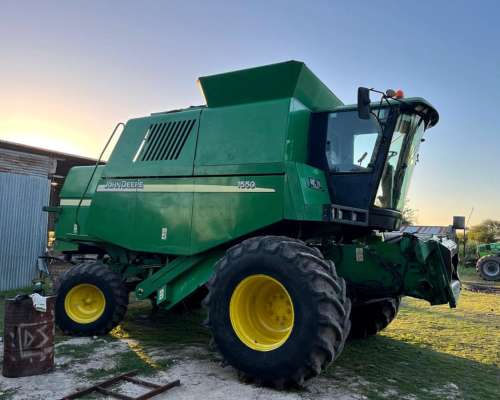 Cosechadora John Deere 1550 -financiada a 3 Años sin Interes