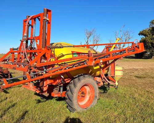 Pulverizador de Arrastre Barbuy 2200