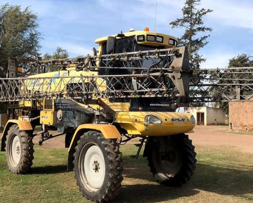 Pulverizadora Pla MAP 3000 - 28m - Trocha 2.10 - Piloto