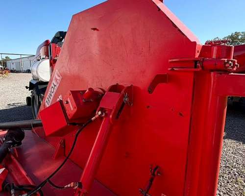 Desmalezadora 4660 de Arrastre Yomel Usada - Como Nueva