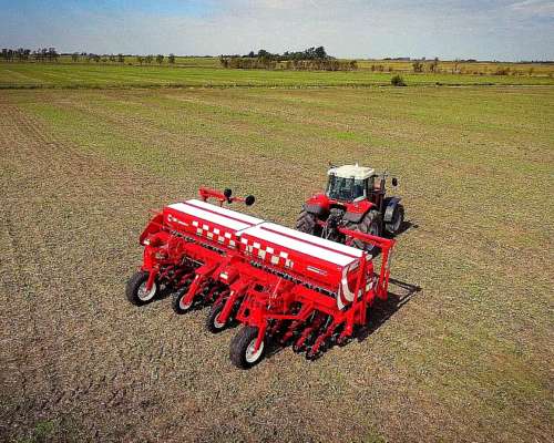 Nueva Sembradora Crucianelli Pionera