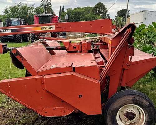 Segadora Hesston 1345 a Disco 3,6 M Usada año 2000