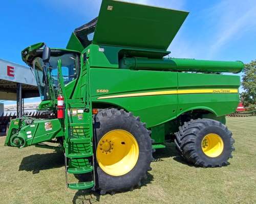 Jhon Deere S680 - 2015 - Draper 45 Pies - Horas Rotor 1800