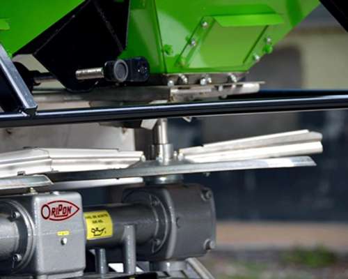 Fertilizadora 1700lts 3 Puntos Primum Bernardin