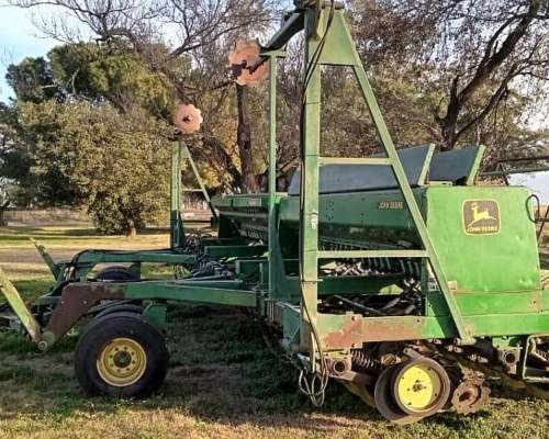 Sembradora John Deere 750 en Tándem