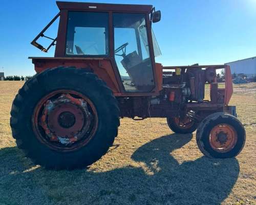 Tractor Zanello UP-100 con Motor Perkins