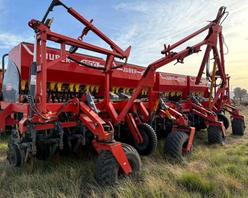 Sembradora Juber 4600 Dos Módulos, 40 a 23cm