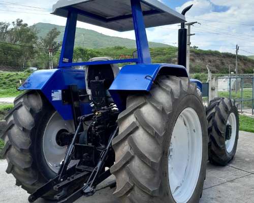 Tractor New Holland 8030