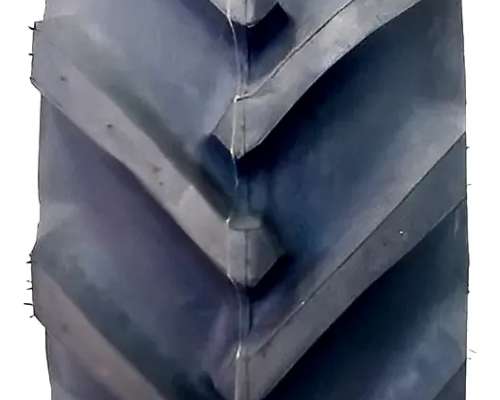 Cubierta 9.5-16 Reforzada 6t R1 Tractor Agrícola