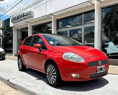 Punto 1.8 Manual HLX con Techo Panorámico año 2008 Unico